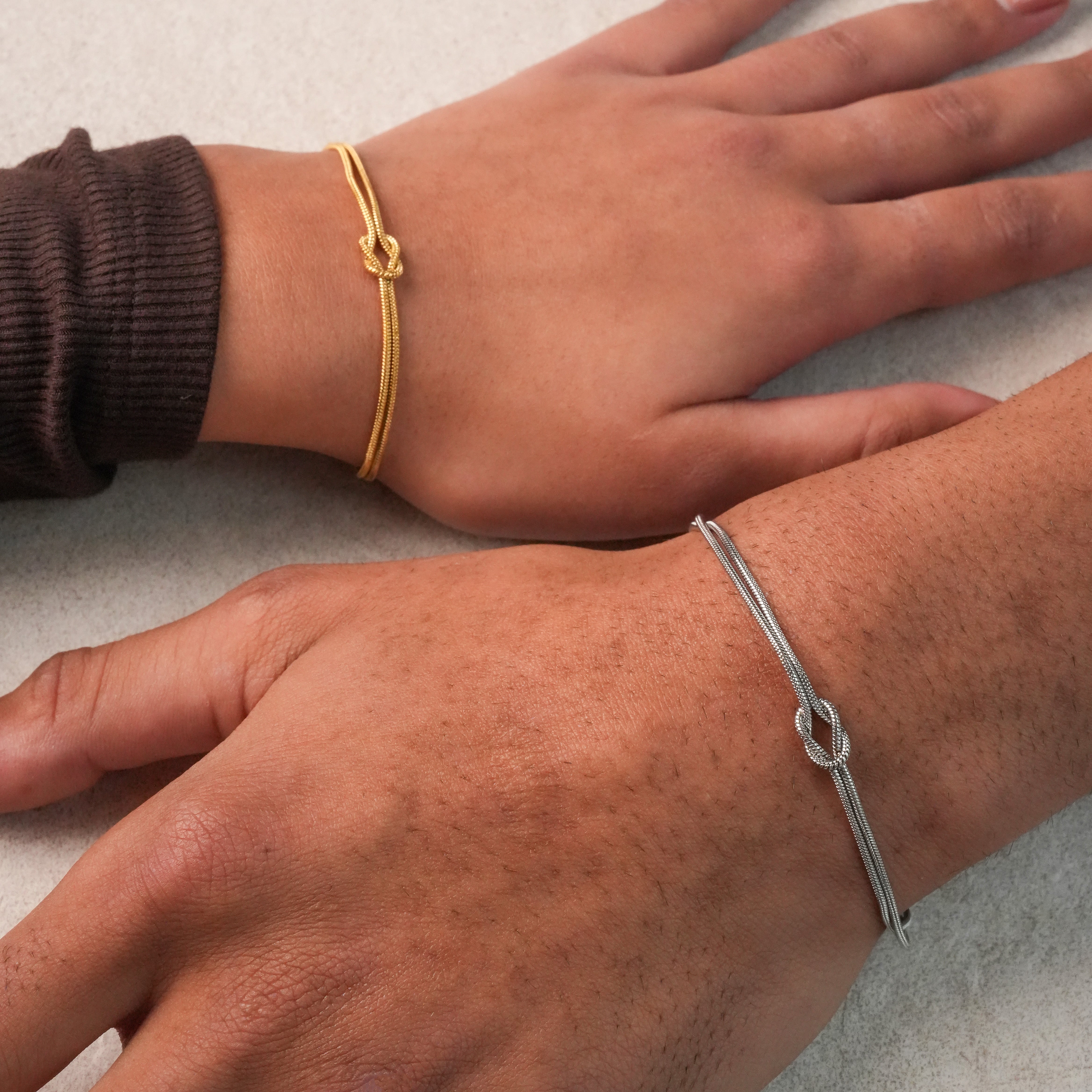 1+1 FREE: Never Ending Bracelet