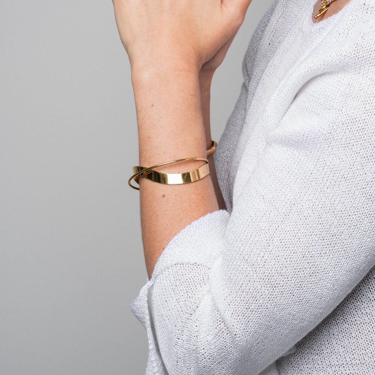 Inter Bracelet 18K Gold Plated