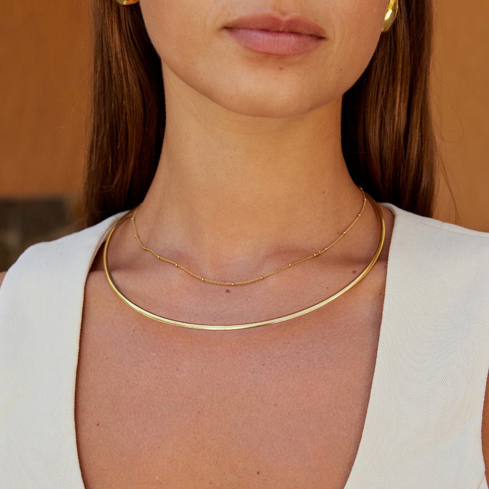 Dainty Gold Collar Necklace