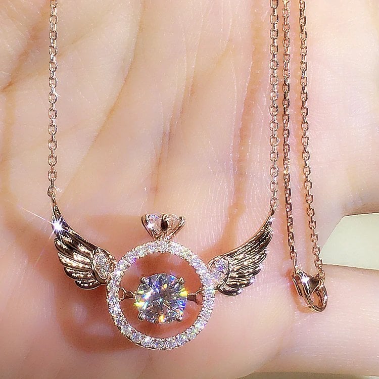 Julia - Wings Necklace