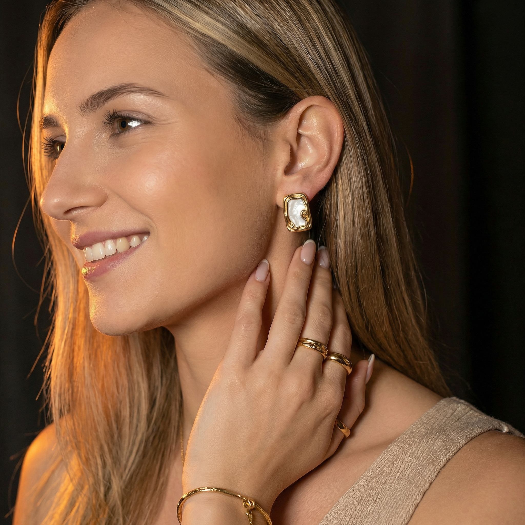 Calisse Earrings