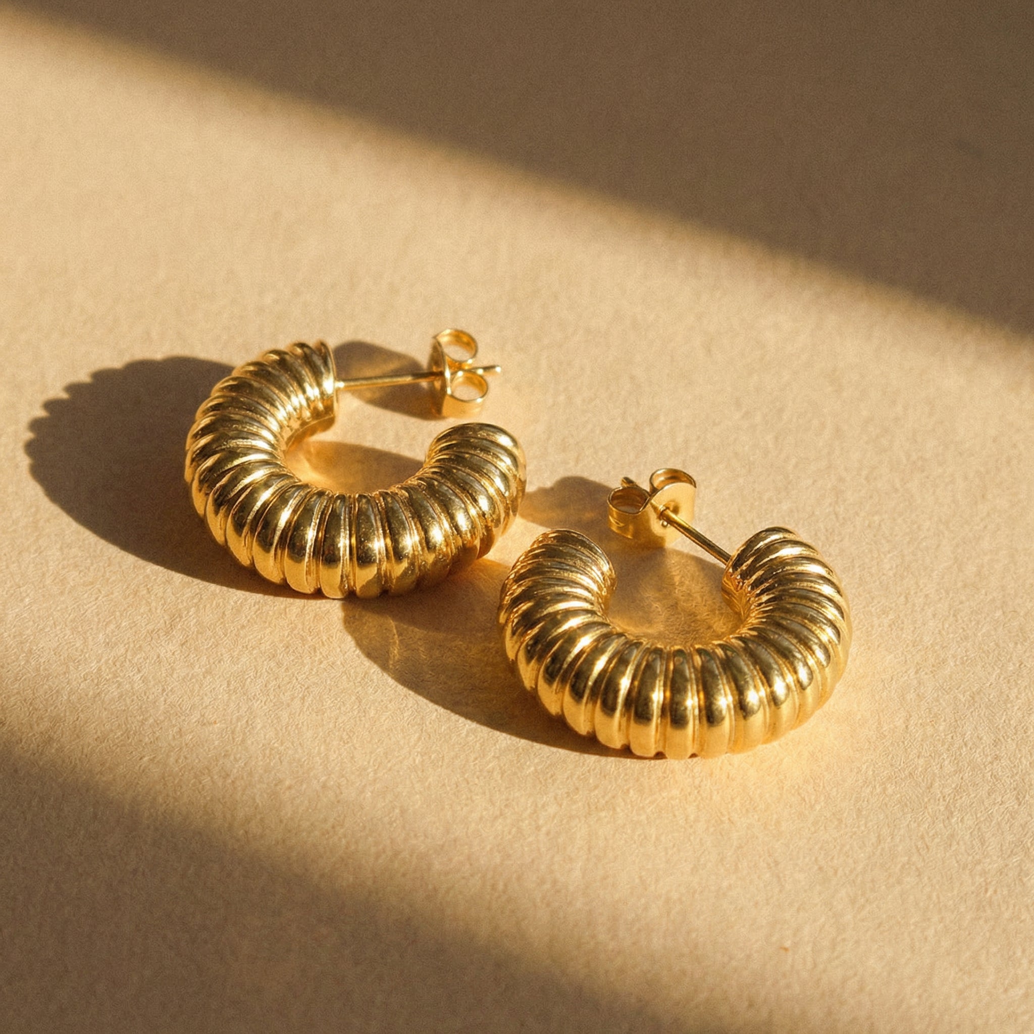 Arisse Earrings
