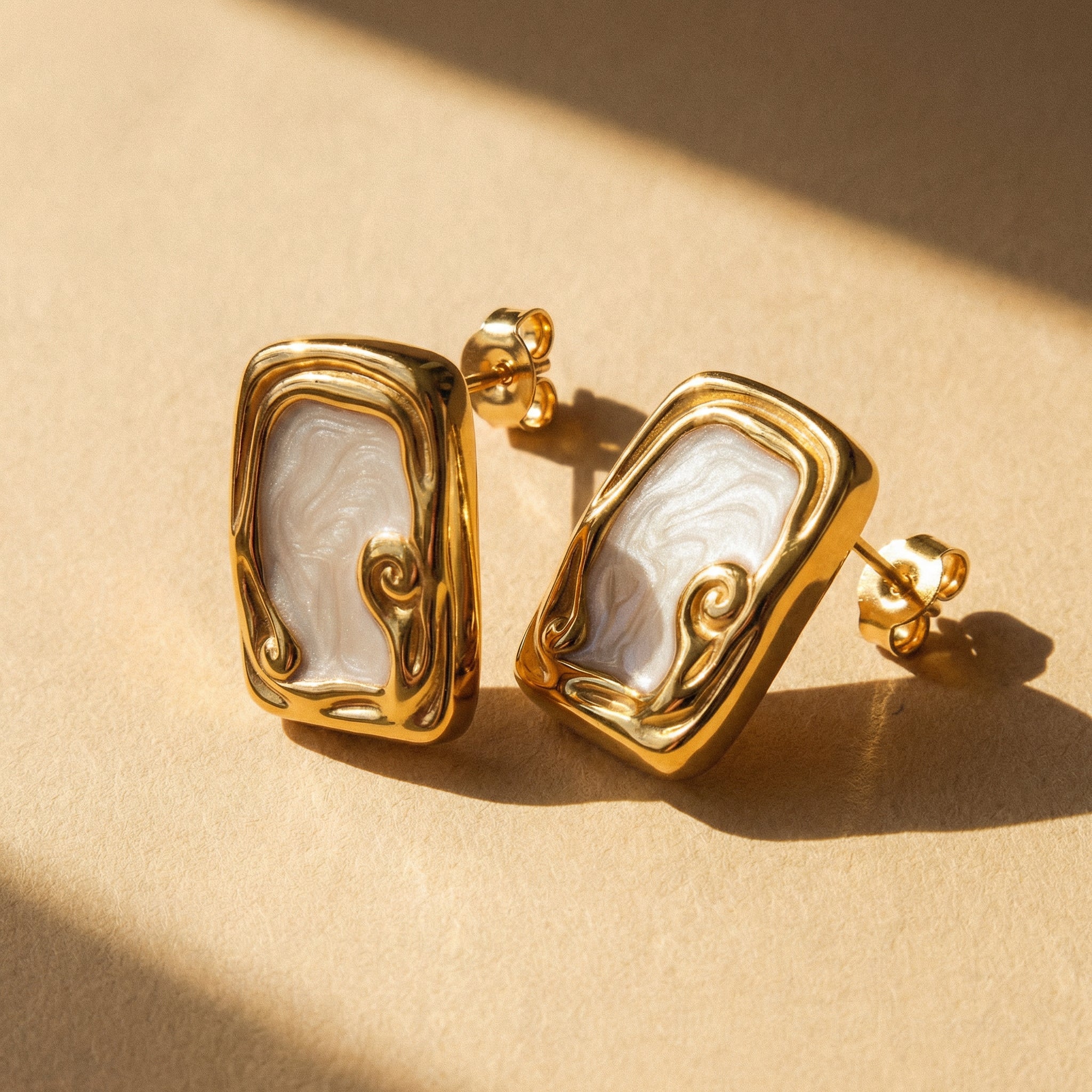 Calisse Earrings