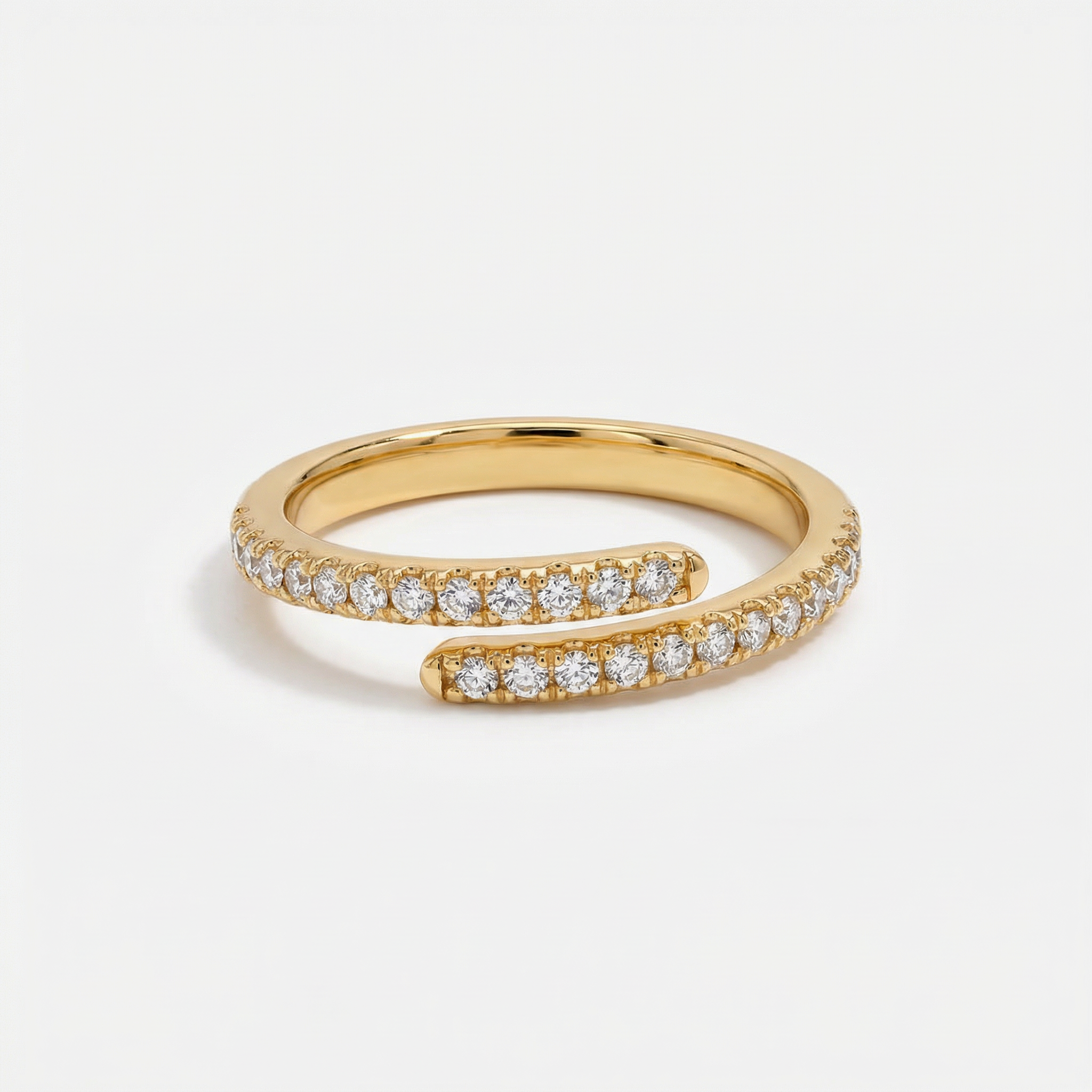 Luvéra Ring