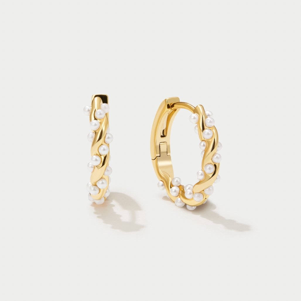 Light Pearl Hoop Earrings