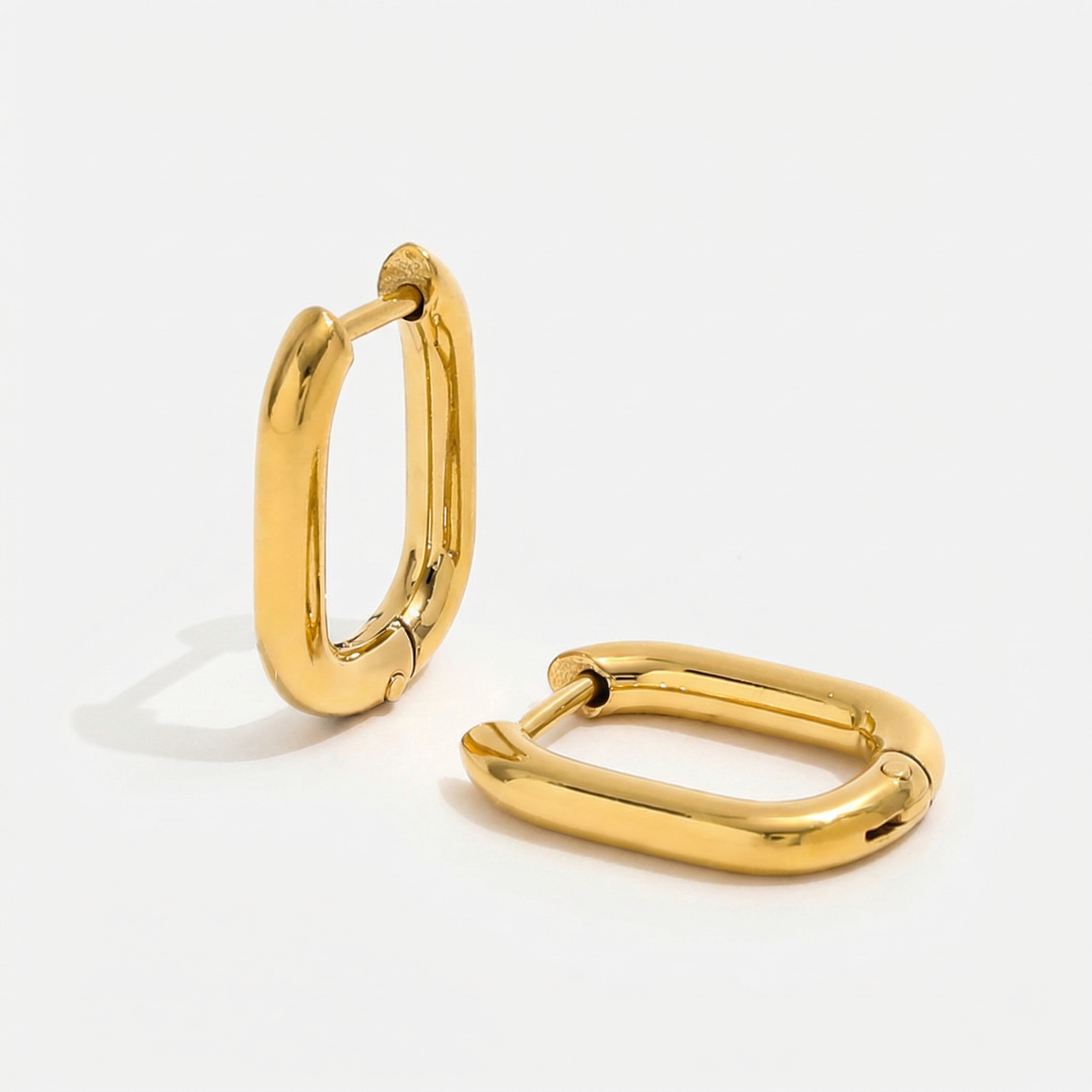 Vionne Earrings