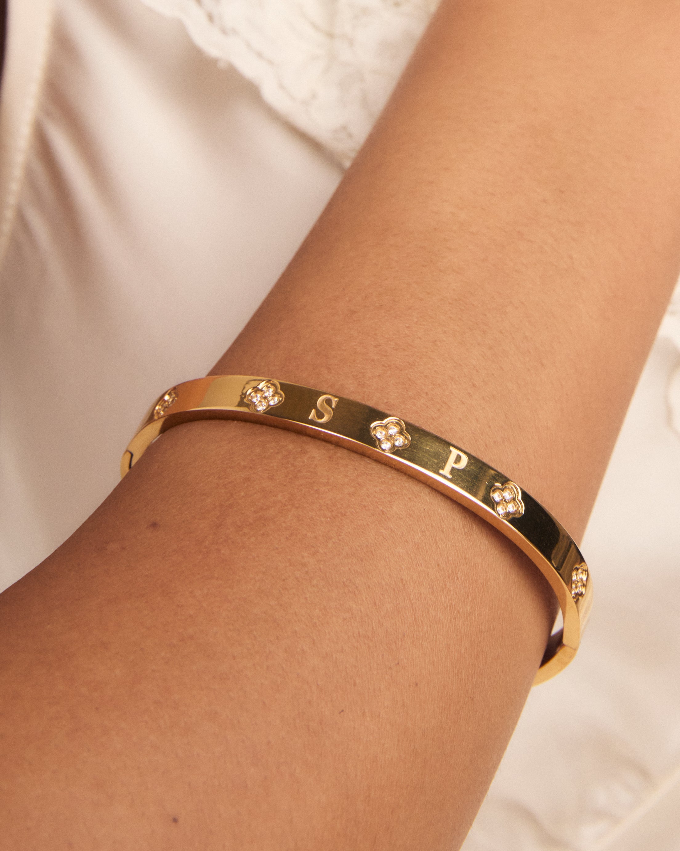 Eloise Initial Bangle