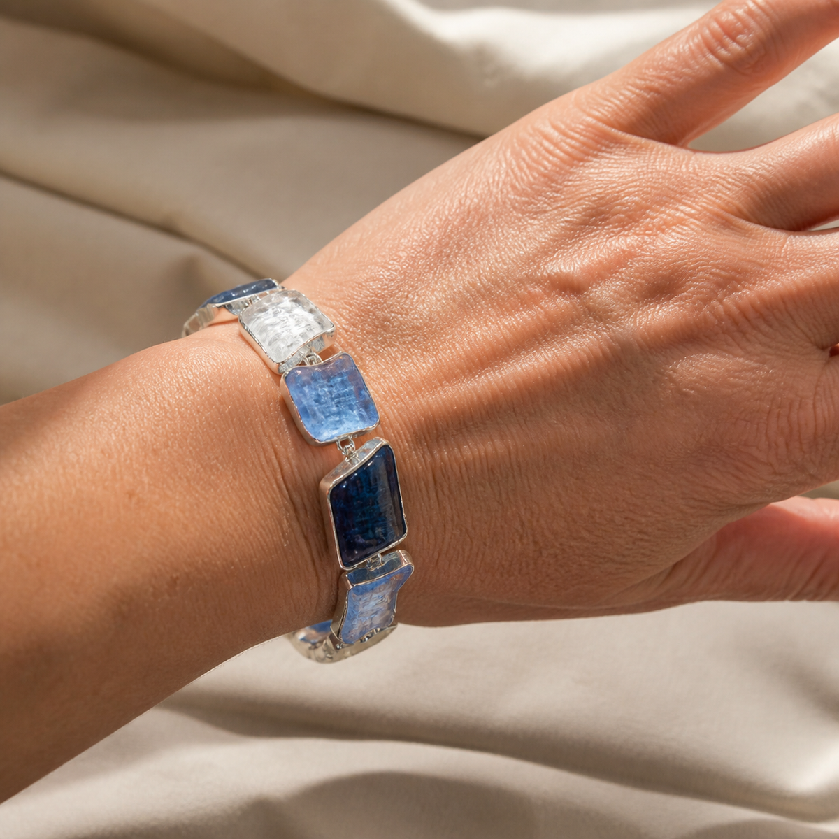 Elegant Geometric Mosaic Stretch Bracelet