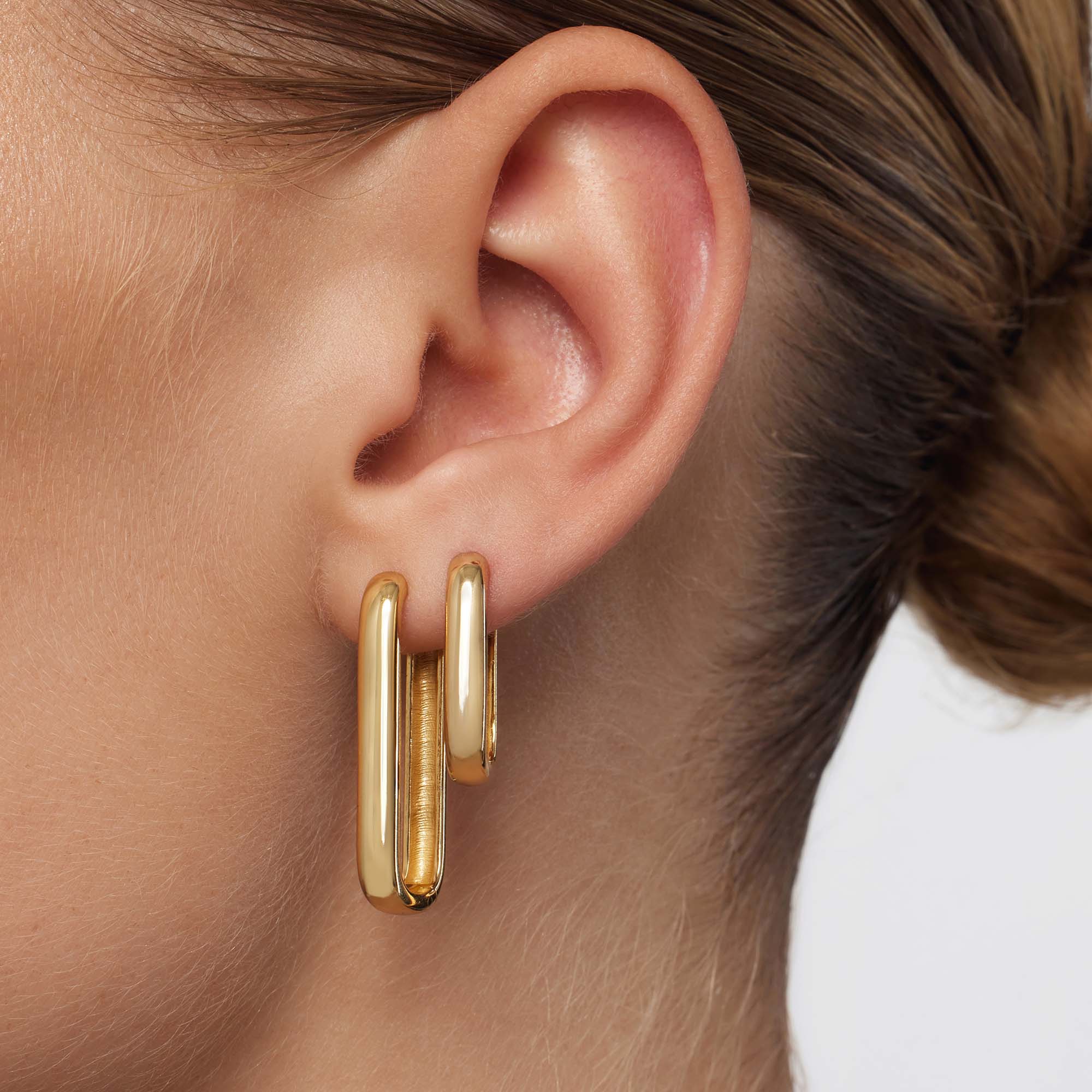 Gold Round Earrings Stora