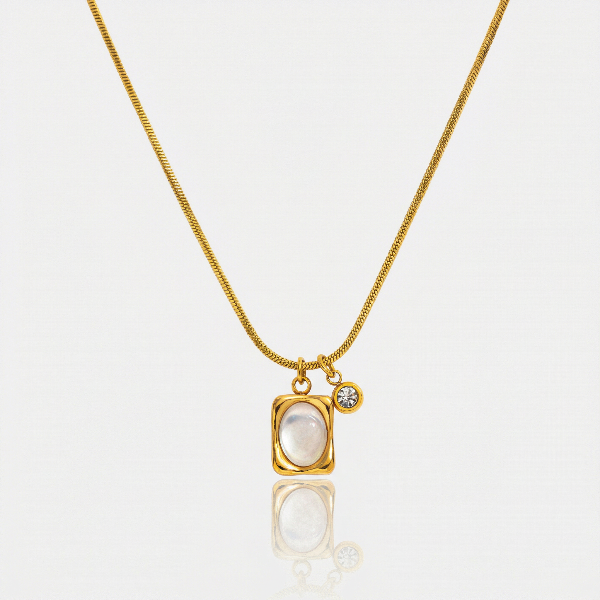 Elviane Necklace