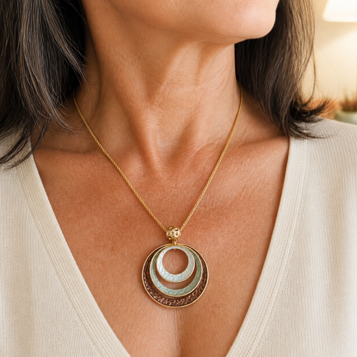 Artistic Layered Circle Pendant Necklace