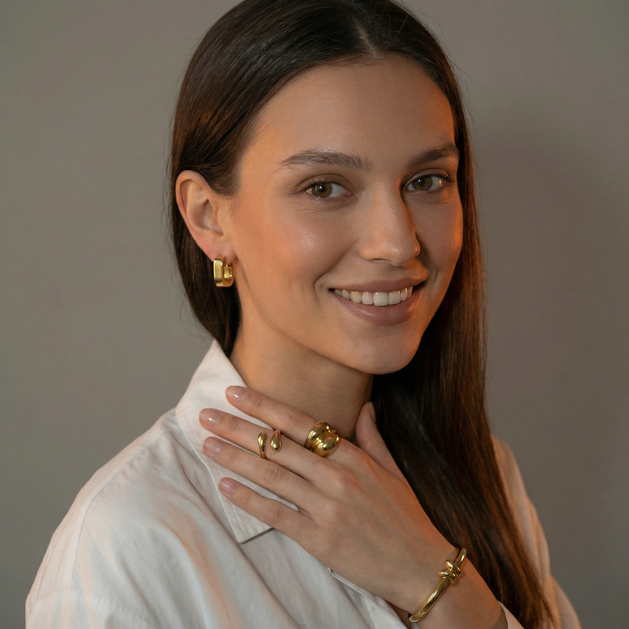 Elira Earrings