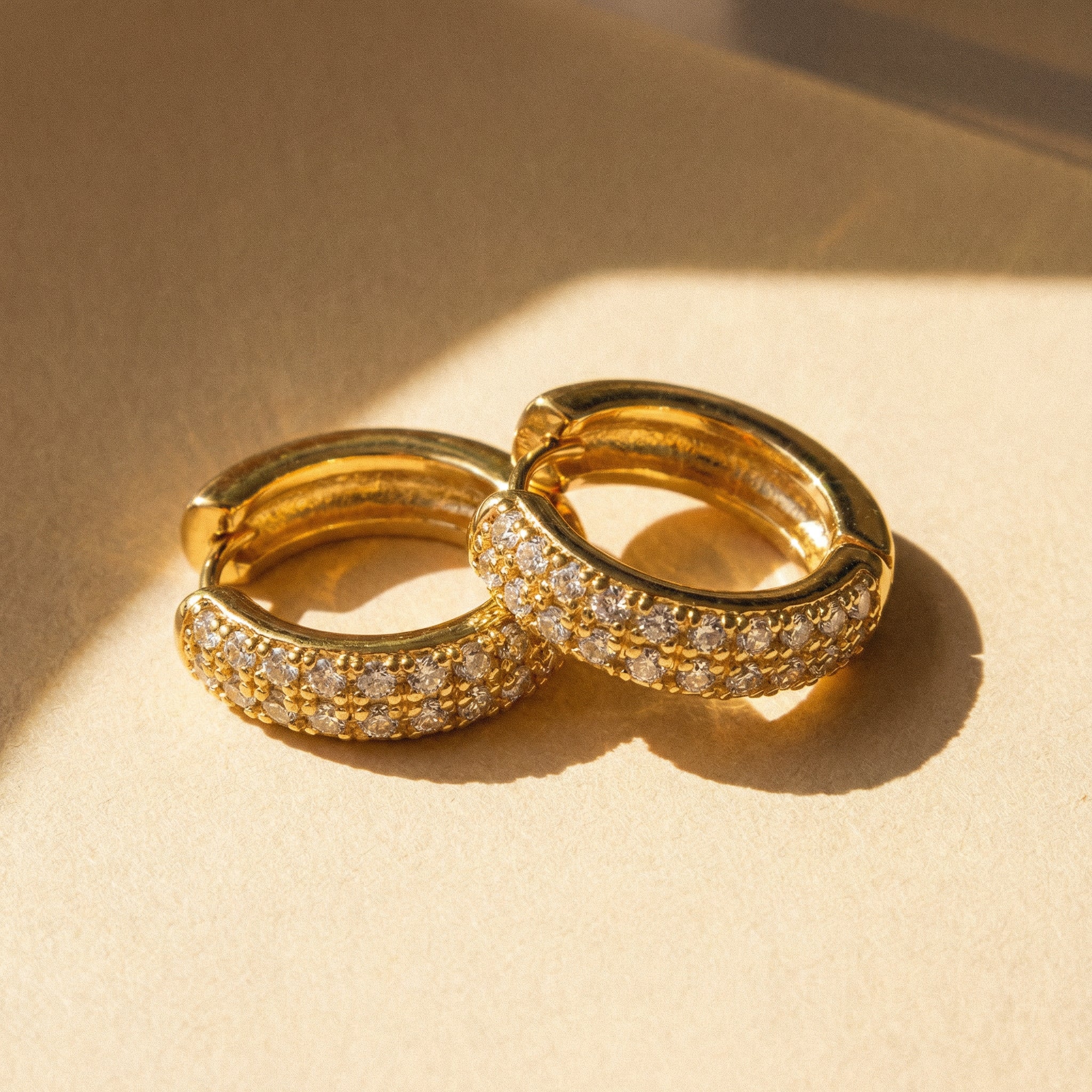 Éline Earrings